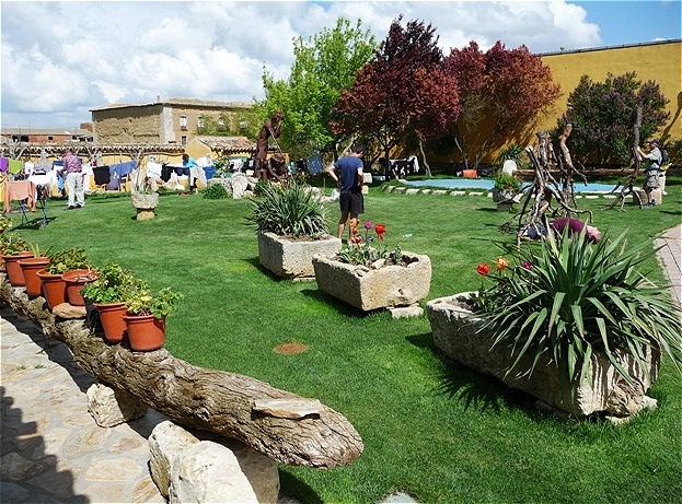 Im Garten der Herberge