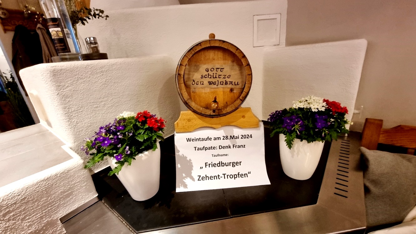 Fässchen mit Weinprobe