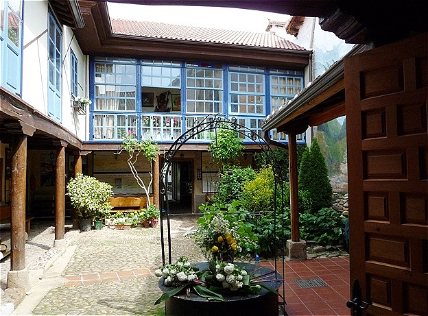 Innenhof der Herberge