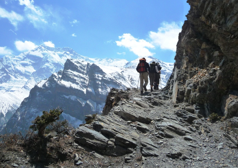 Gigantische Ausblicke tun sich auf - Umrundung des Annapurnamassivs
