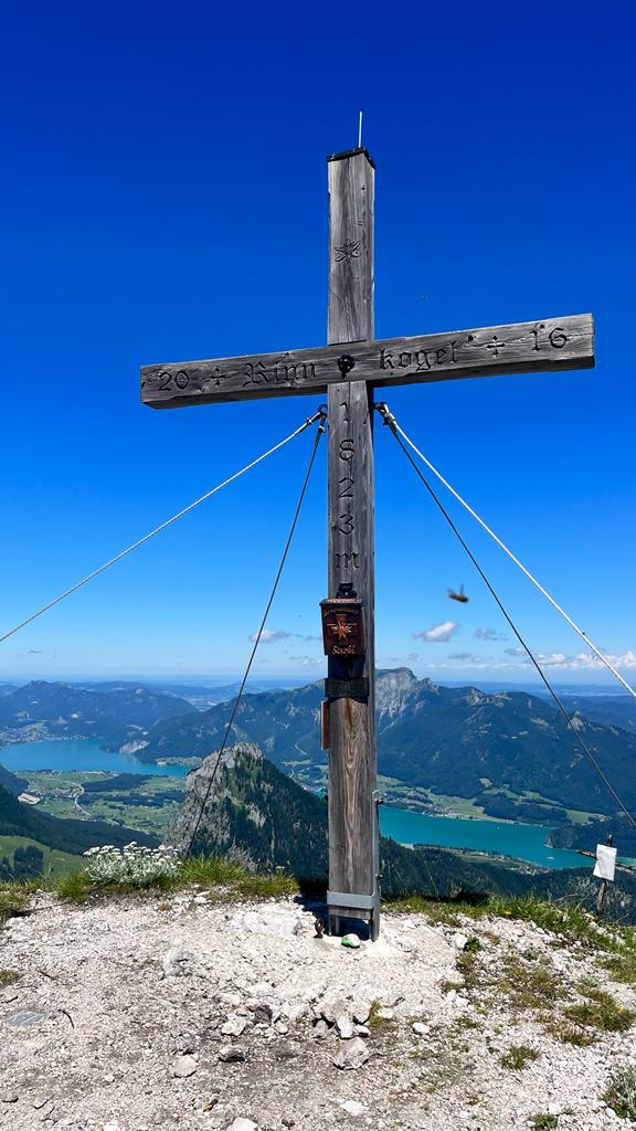Toller Ausblick vom Gipfel in 1.822 m Seehöhe