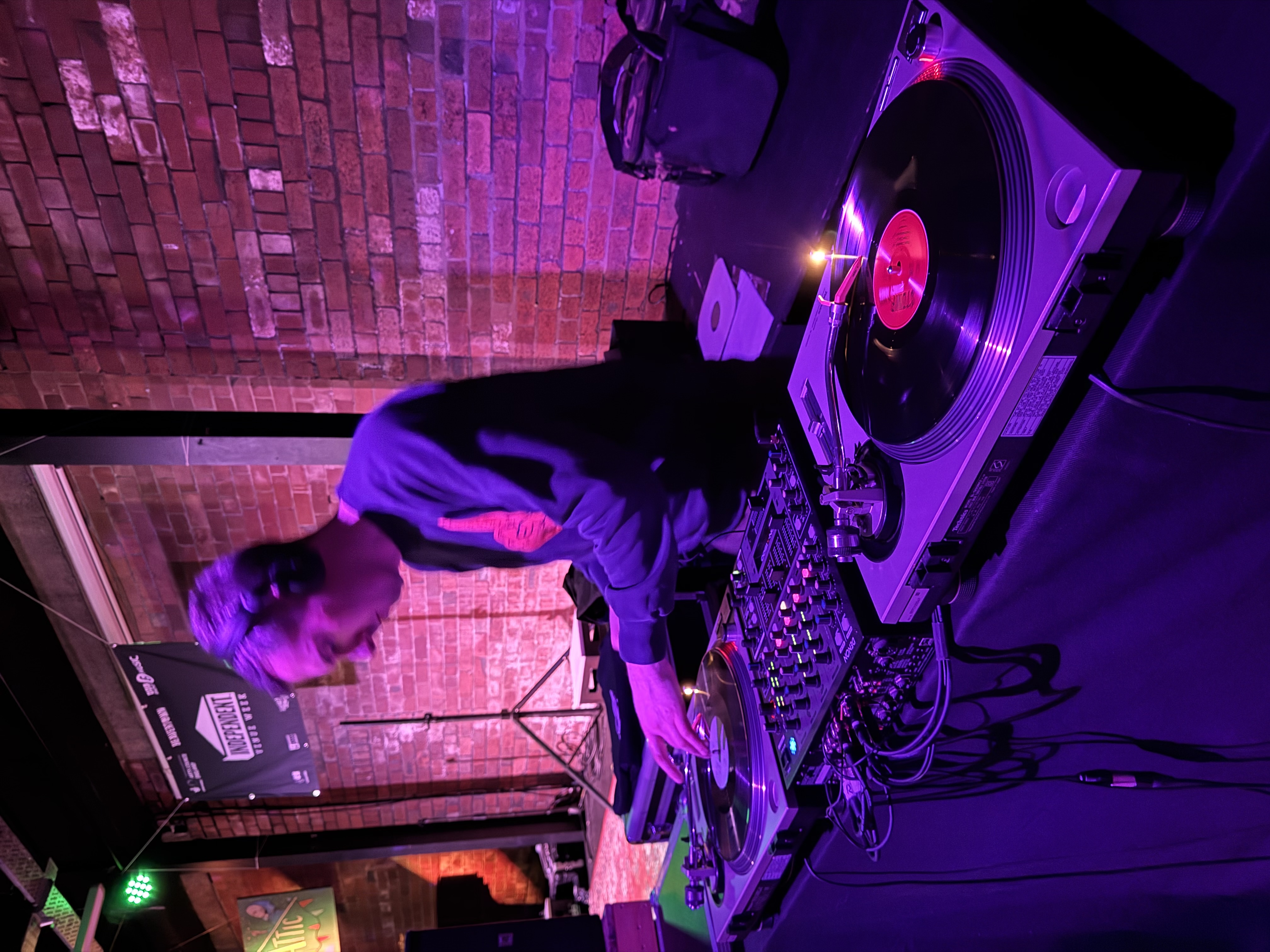 DJ Darren Vega