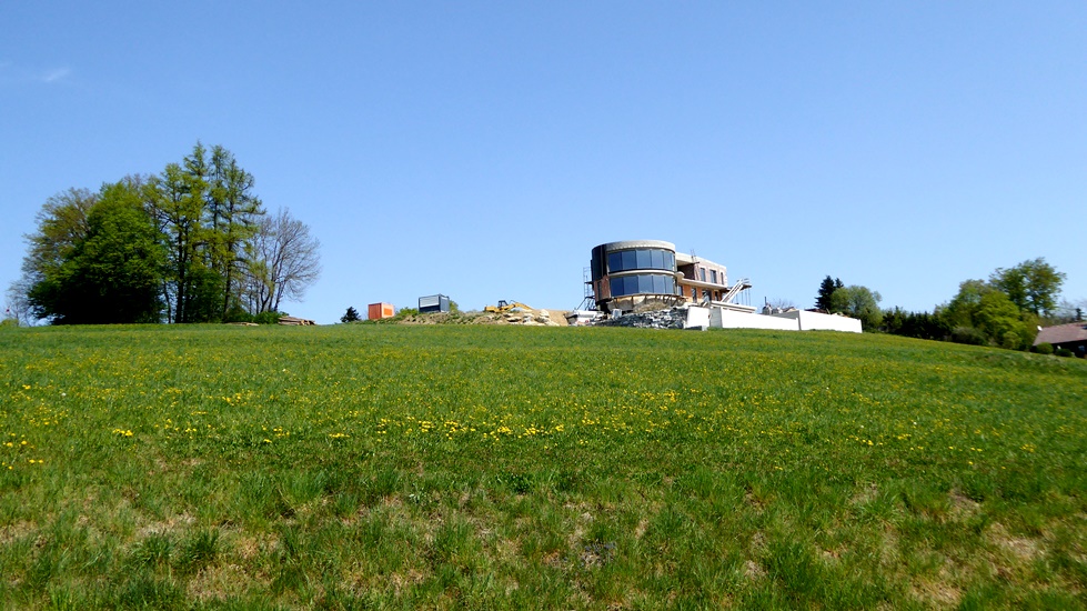 "Architektenbau" auf der Kastellhöhe bei Kirchberg