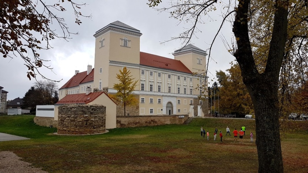 Wolkersdorf - Schloss