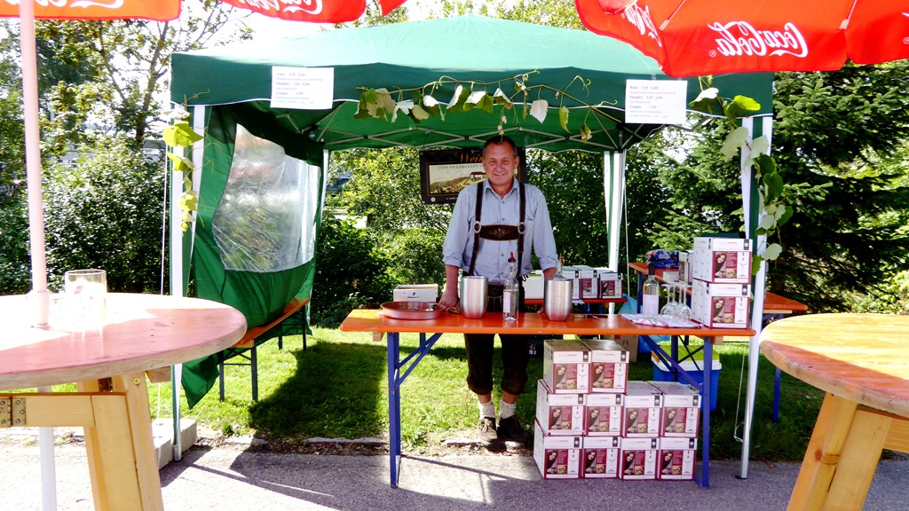 Weinstand der Schlossbergwinzer