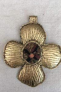 Croix femme originale 