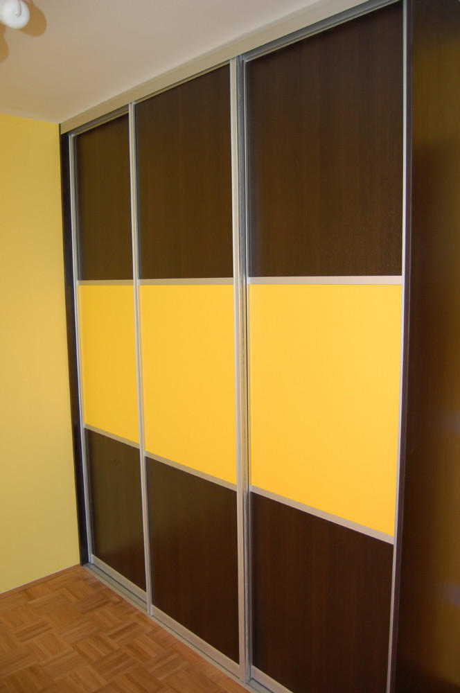 Kombinacija rumene in wenge