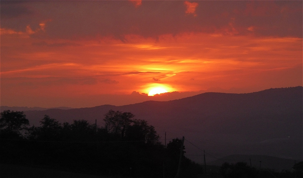 Sonnenuntergang bei Volterra - Bild mit mystischem Charakter