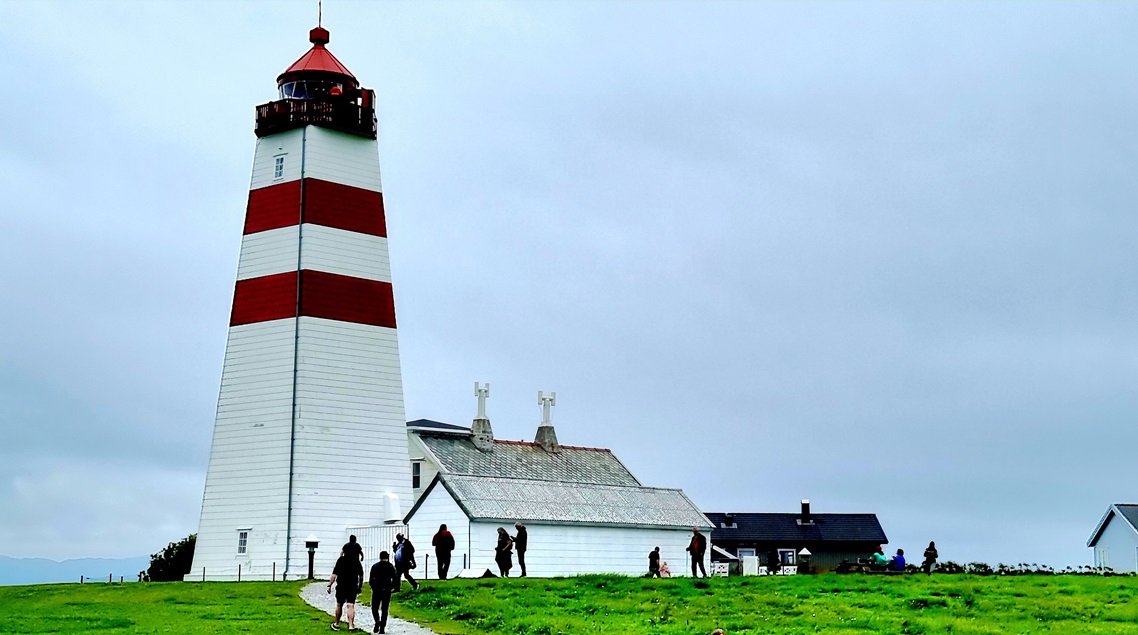 Der denkmalgeschützte Leuchtturm von Alnes