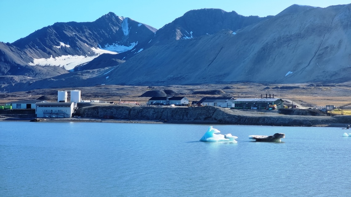 Ankunft vor Ny-Alesund