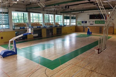 <h2 class="topTitle">Hala Tivoli</h2>
<font class="heading2">Dvorana Leona tuklja</font>