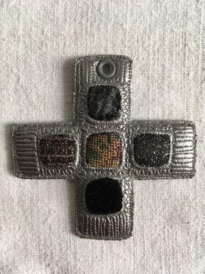 Religious decorative cross
