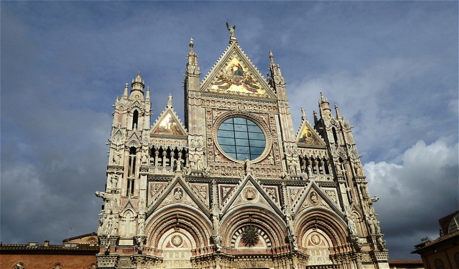 Fassade des Domes - obere Hälfte
