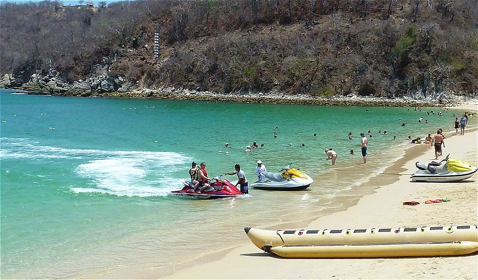 Reges Strandtreiben
Huatulco besitzt 9 verschiedene Buchten.