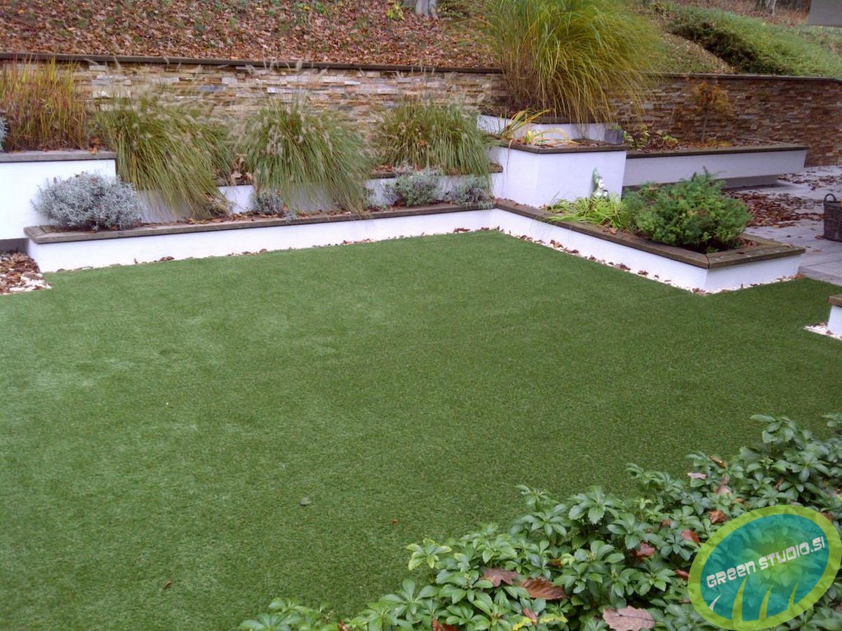 Vrt umetna trava