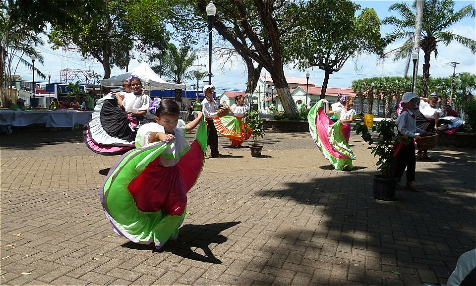 Die "Kleinen" stehlen den "Großen" die Show !