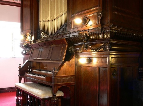 Bevington Organ 