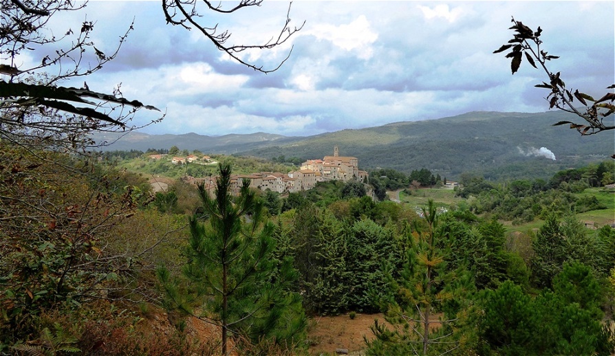 Schöner Blick auf Sasso Pisano