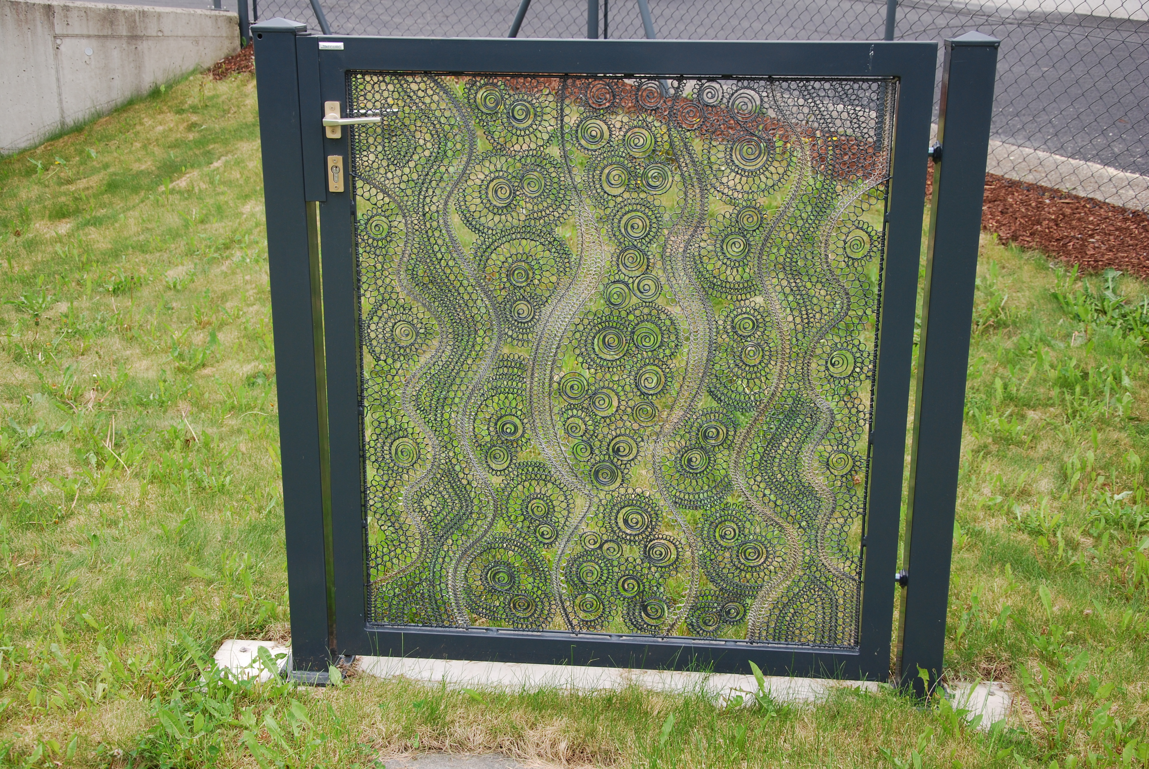Drahtbindekunst Gartentür