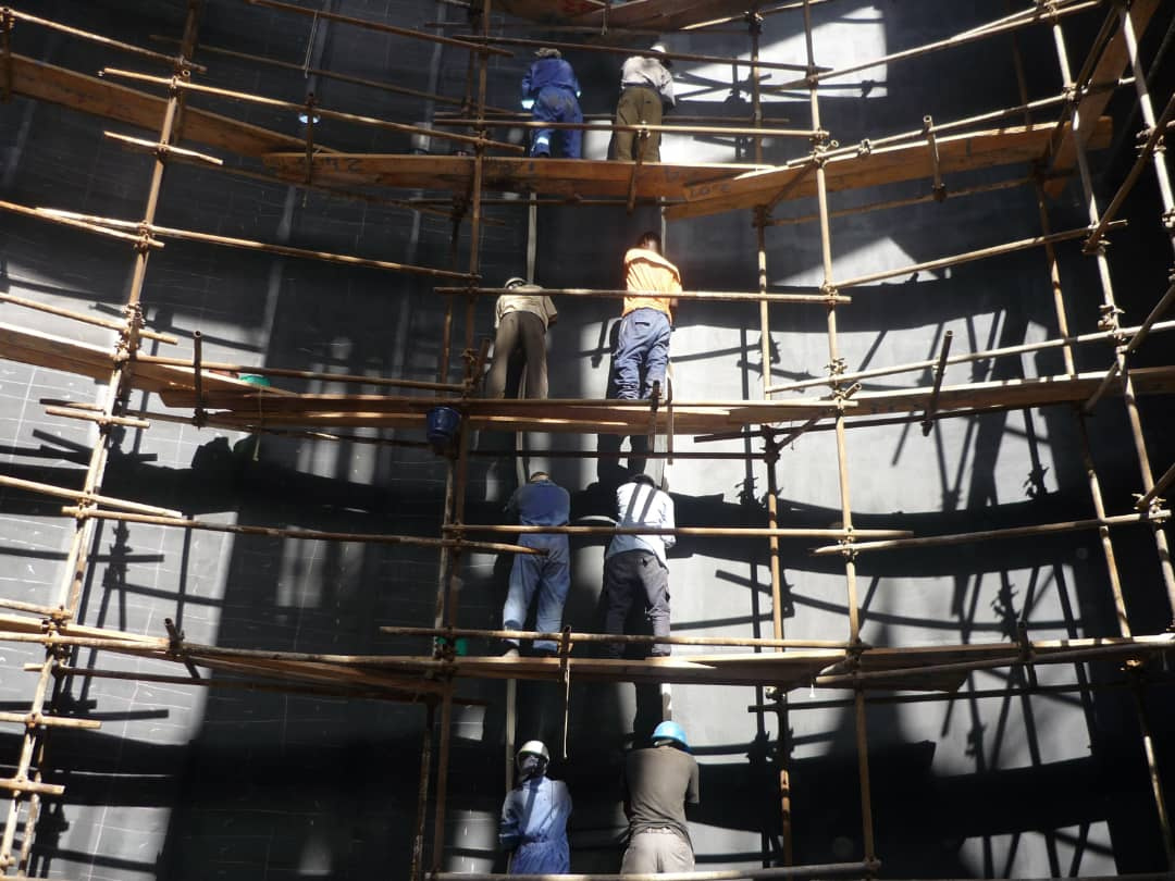 Le dévouement de chaque agent pour une bonne qualité de travail.