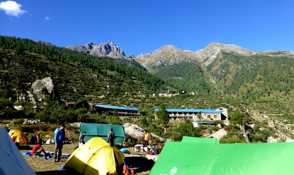 Übernachtung im Zelt in Darapuri auf 2.300 m Seehöhe