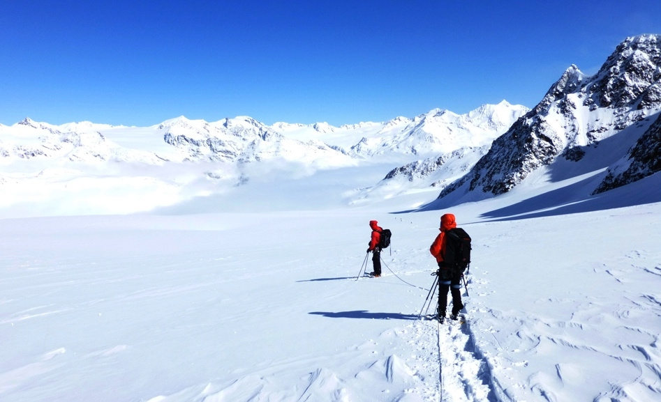 Am Seil auf dem Gletscher