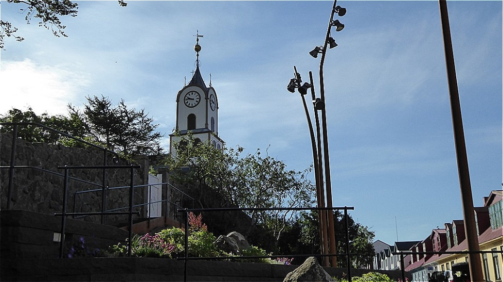 Blick auf die Kathedrale in Torshaven