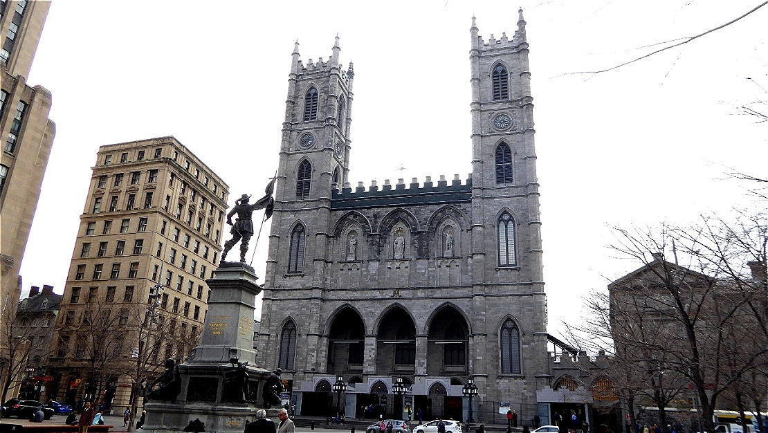 Auf dem Place d'Armes