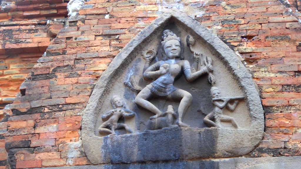 Die in der Tempelanlage verehrte Göttin hat viele Namen. Schutzgöttin Po Nagar - oder Thiên Y Thánh Mâu ist bis heute die Stadtgöttin von Nha Trang.