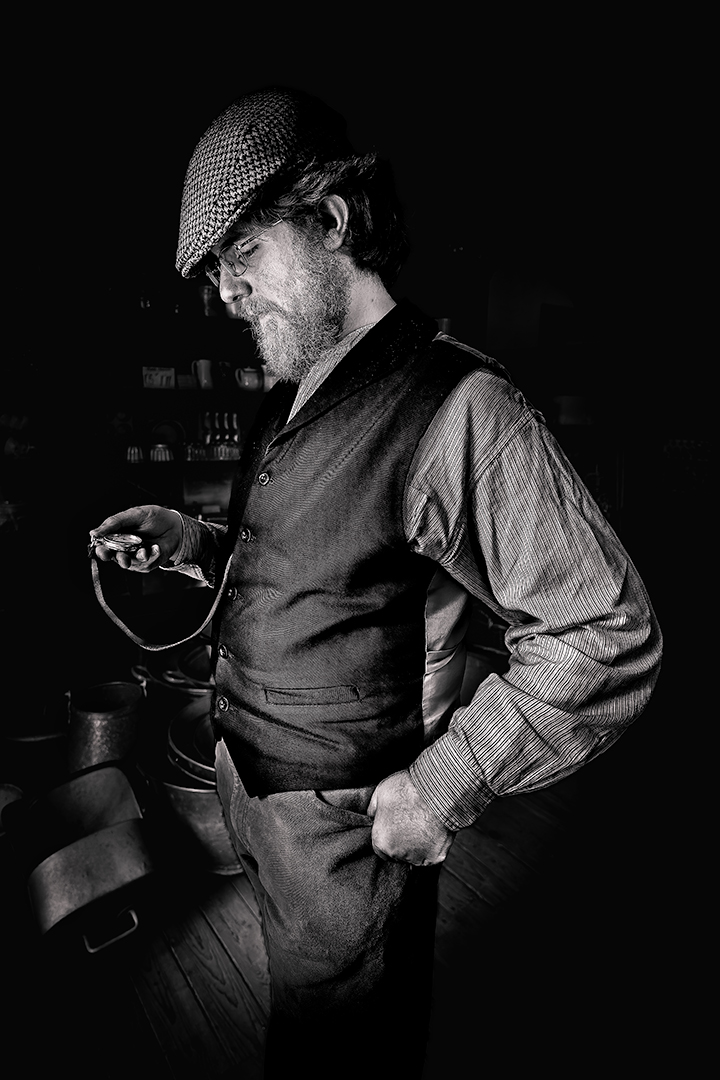 1st Place: A Minute Too Late (Kapoor Singh)