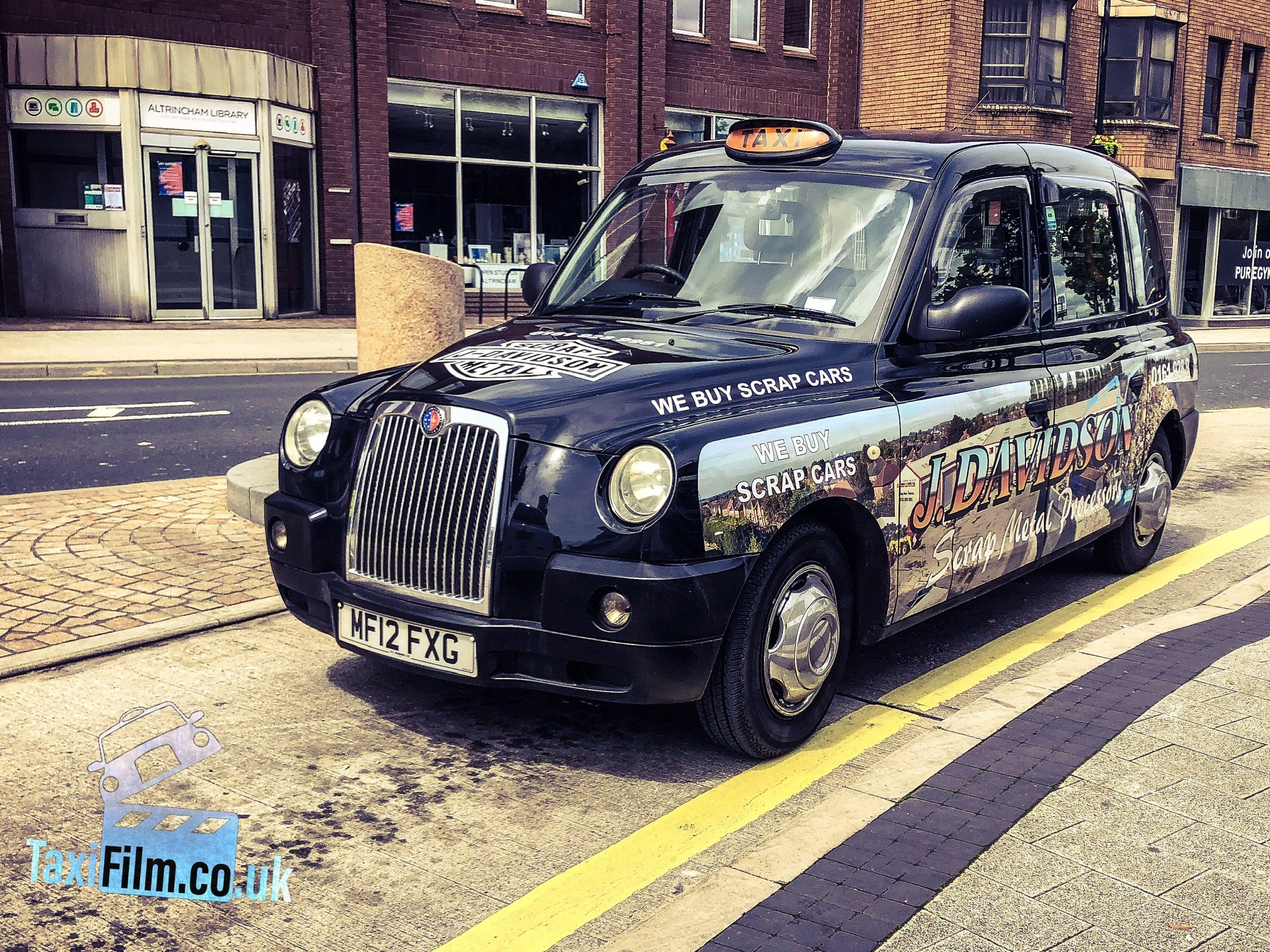 Black Tx4 Ads Taxi, 2012, Manchester
ref M0006