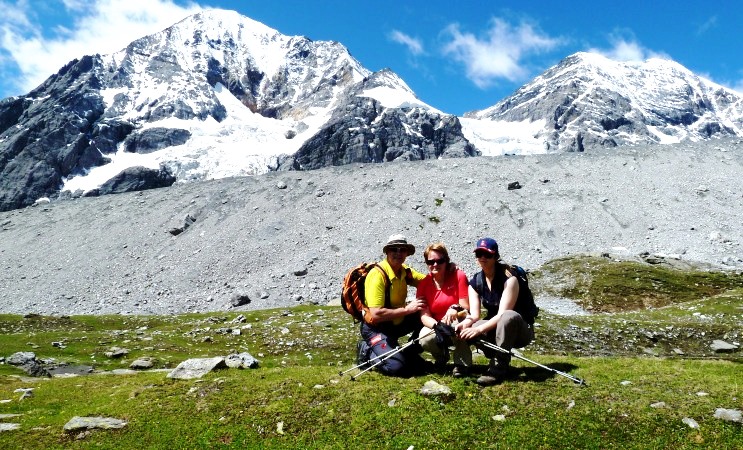 Vor der Königsspitze und dem Zebru
