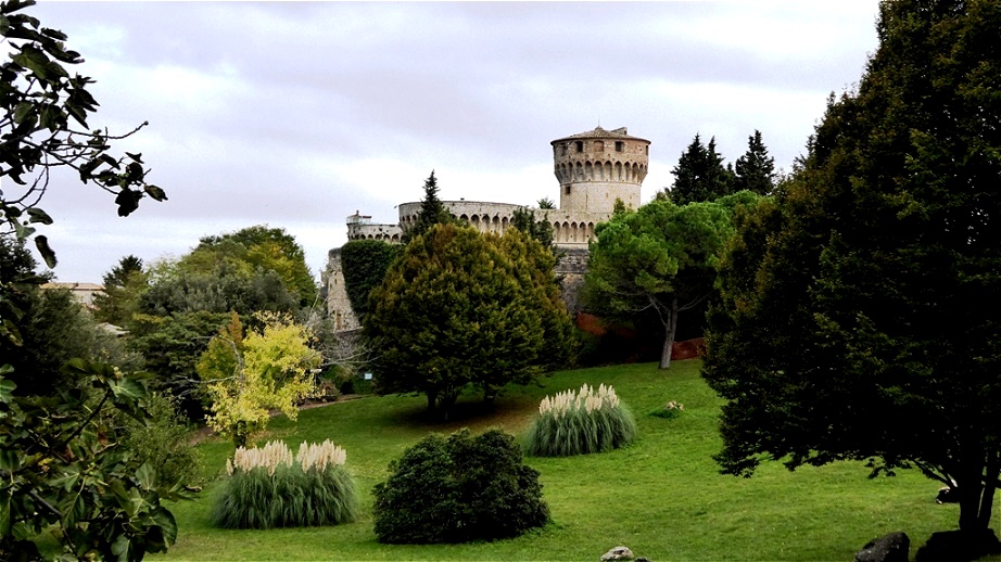 Spaziergang durch den Park
Blick zurück auf die Fortezza Medicea