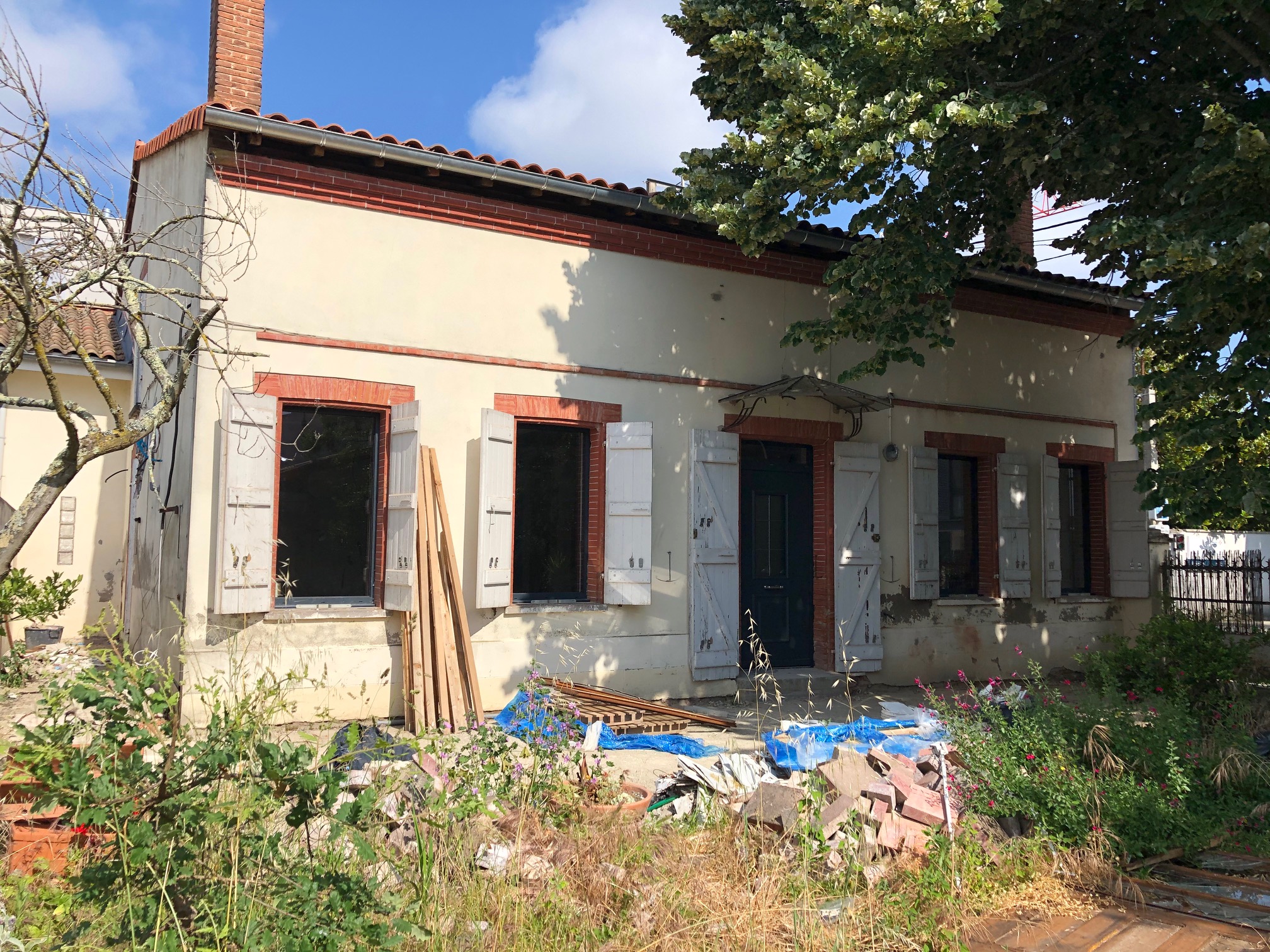 https://0501.nccdn.net/4_2/000/000/038/2d3/fenetre-alu-toulousaine-toulouse.jpg