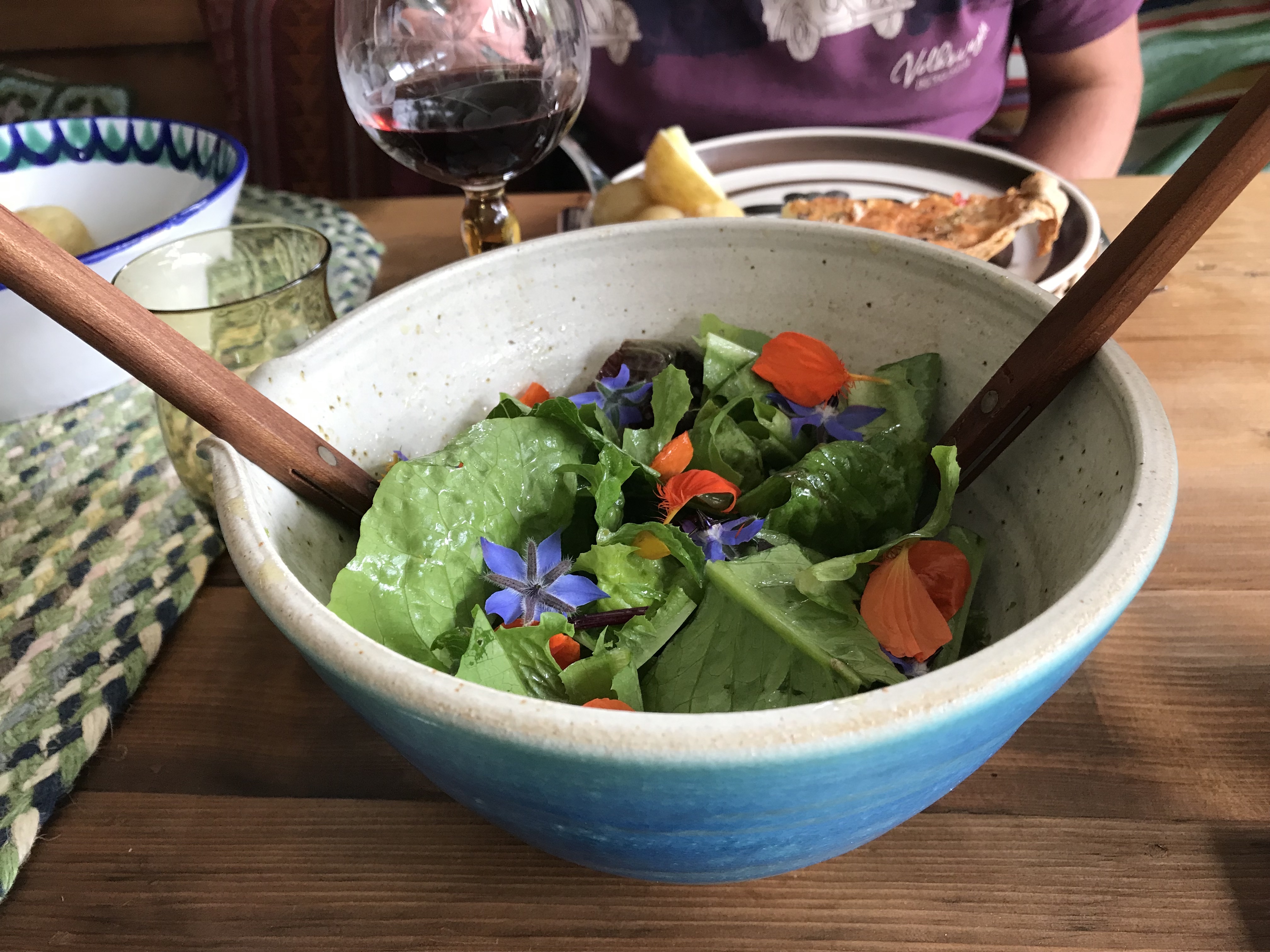 https://0501.nccdn.net/4_2/000/000/038/2d3/salad-bowl.jpg