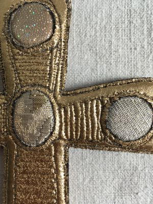 Croix murale moderne