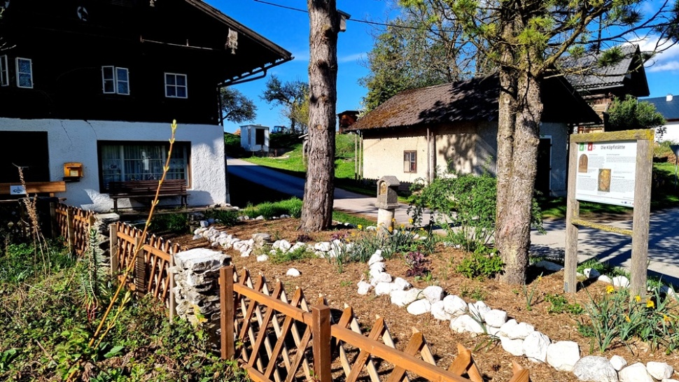 Köpfstätte in Astätt