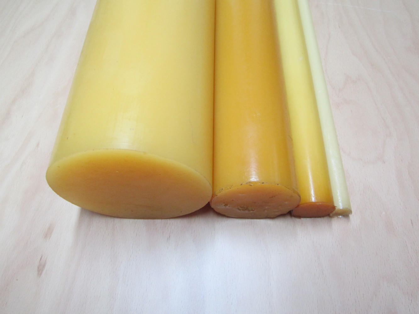 VULKOLAN – POLIURETAN rods