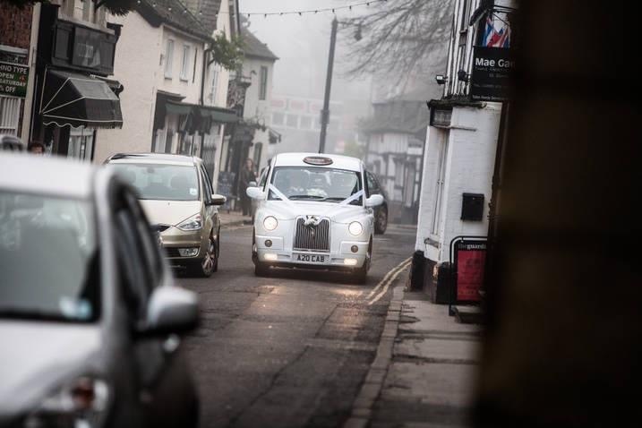 knutsford wedding taxi