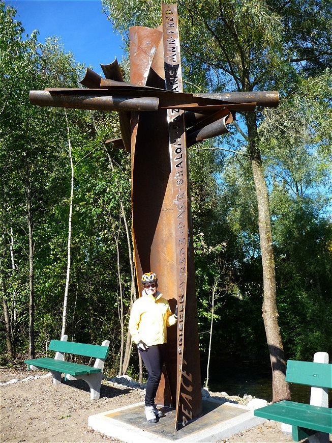 Friedensdenkmal - Nähe Burgkirchen