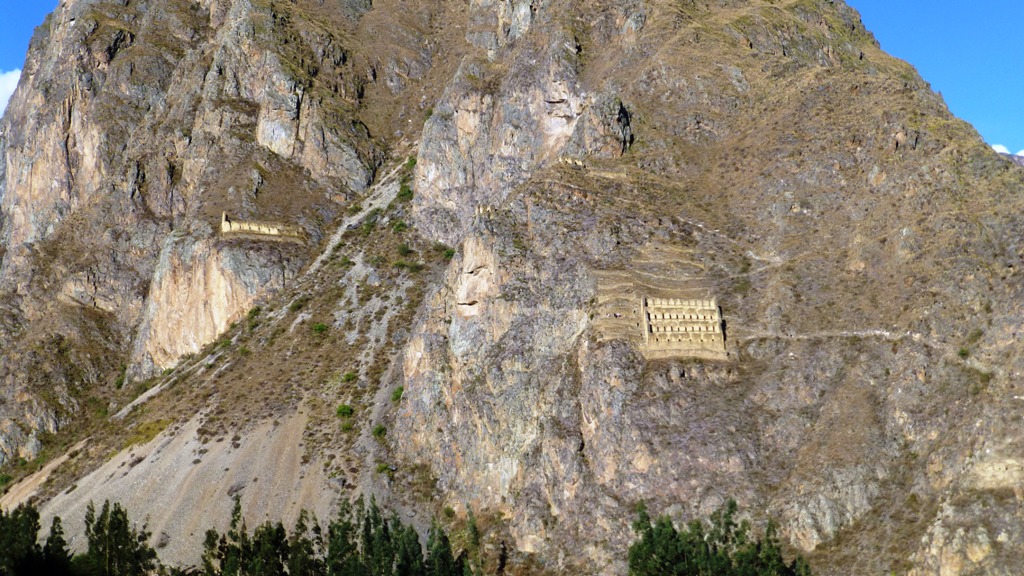 
Die  Kultstätten in Ollantaytambo
