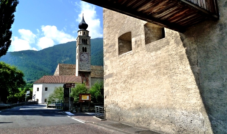 Die Kirche St. Pankratius am Tauferer Tor