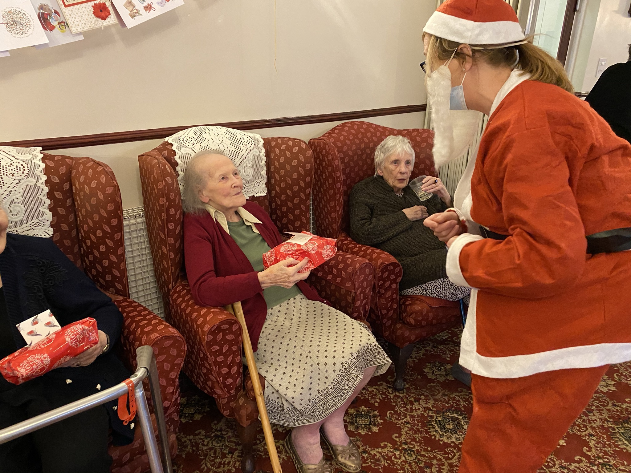 Santa Came to Visit! - 23.12.20 - Please see our Christmas 2020 Page by clicking on the image!
