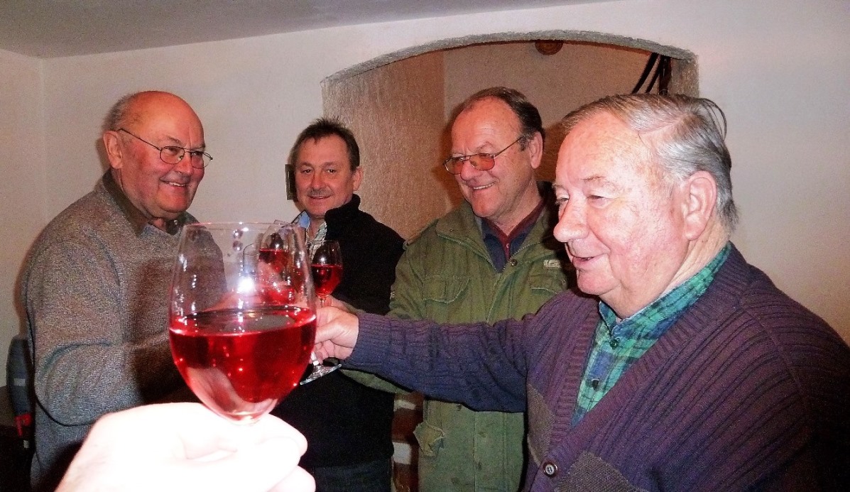 2013_02_25 Weinabfüllung