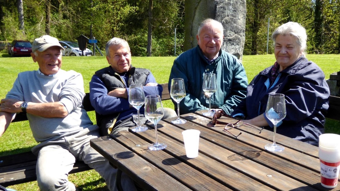 2016_04_24  Besuch auf der Burgstall