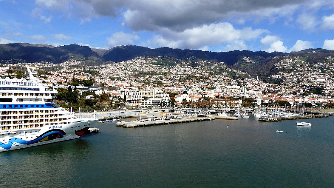 Im Hafen von Funchal