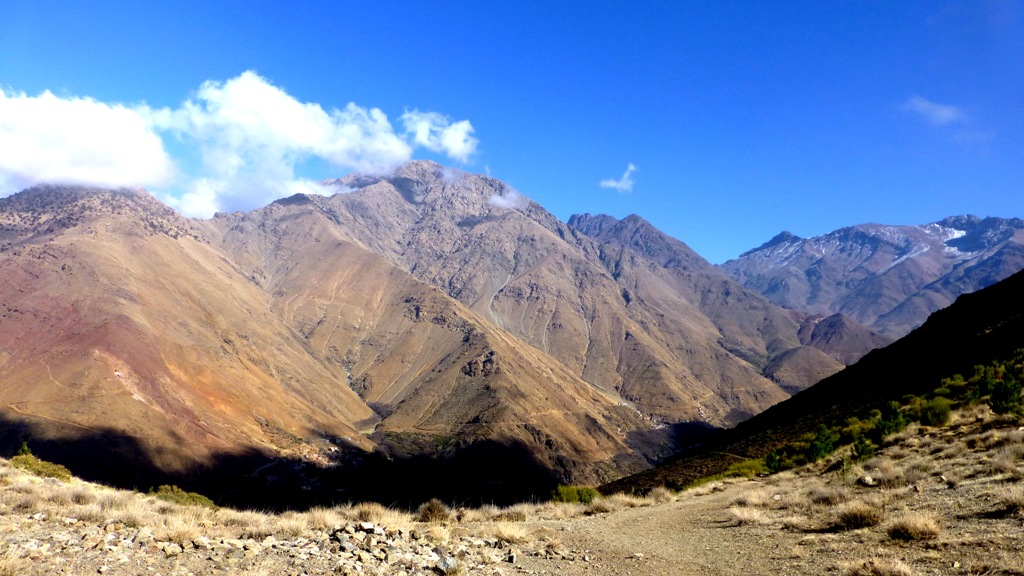 Einsame, karge Bergwelt