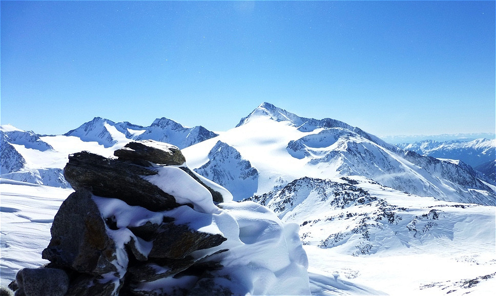 Blick hinüber zum Similaun