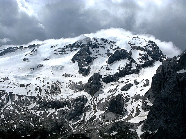 Die Marmolata - höchster Berg der Dolomiten (3.343 m)