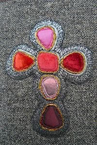 Croix d'inspiration mérovingienne